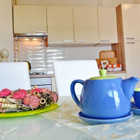 Apartment Vacation In Zadar - Mirna Экстерьер фото