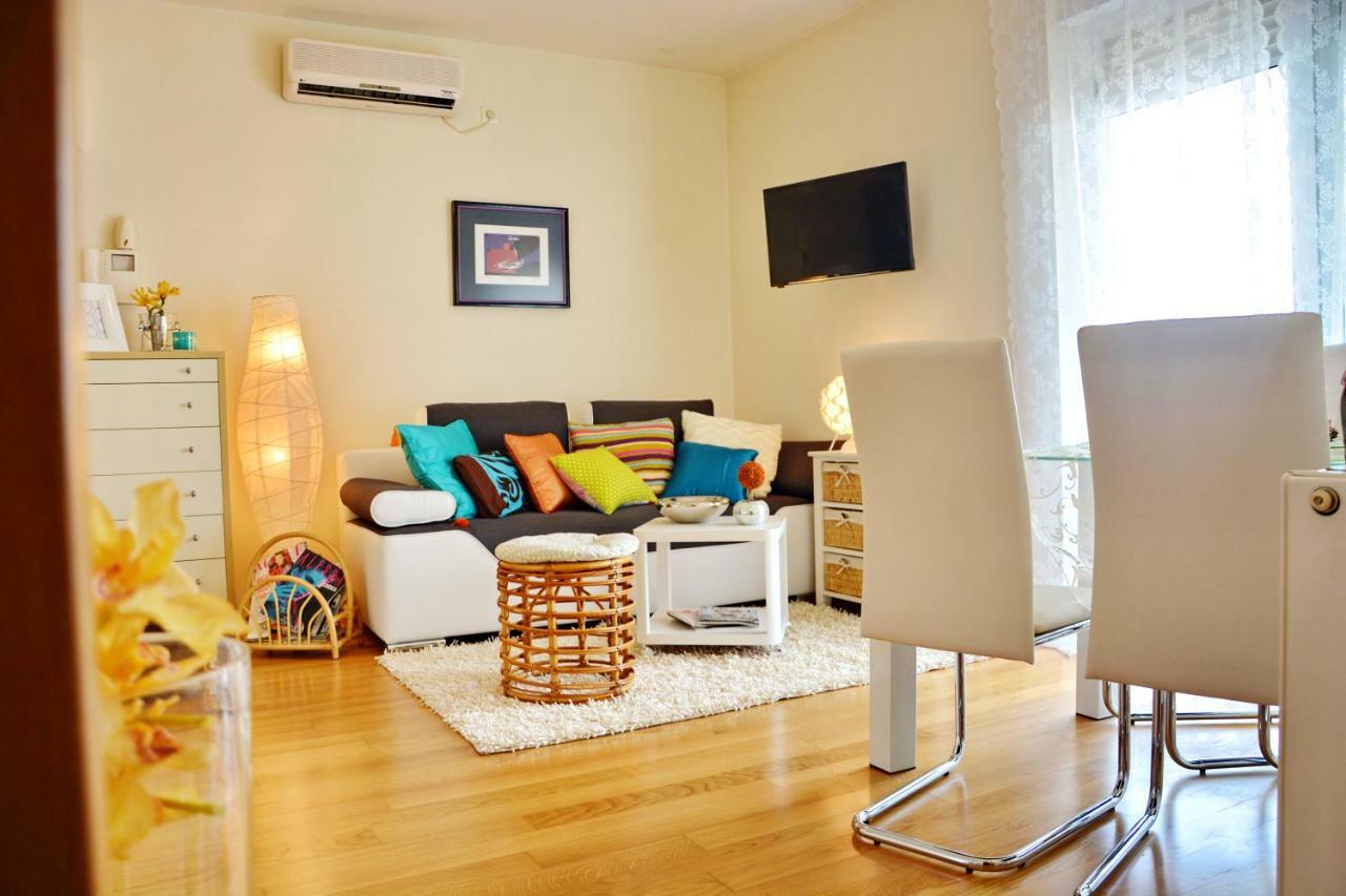 Apartment Vacation In Zadar - Mirna Экстерьер фото