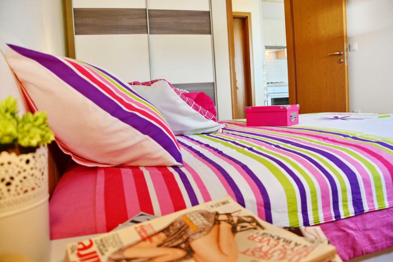 Apartment Vacation In Zadar - Mirna Экстерьер фото