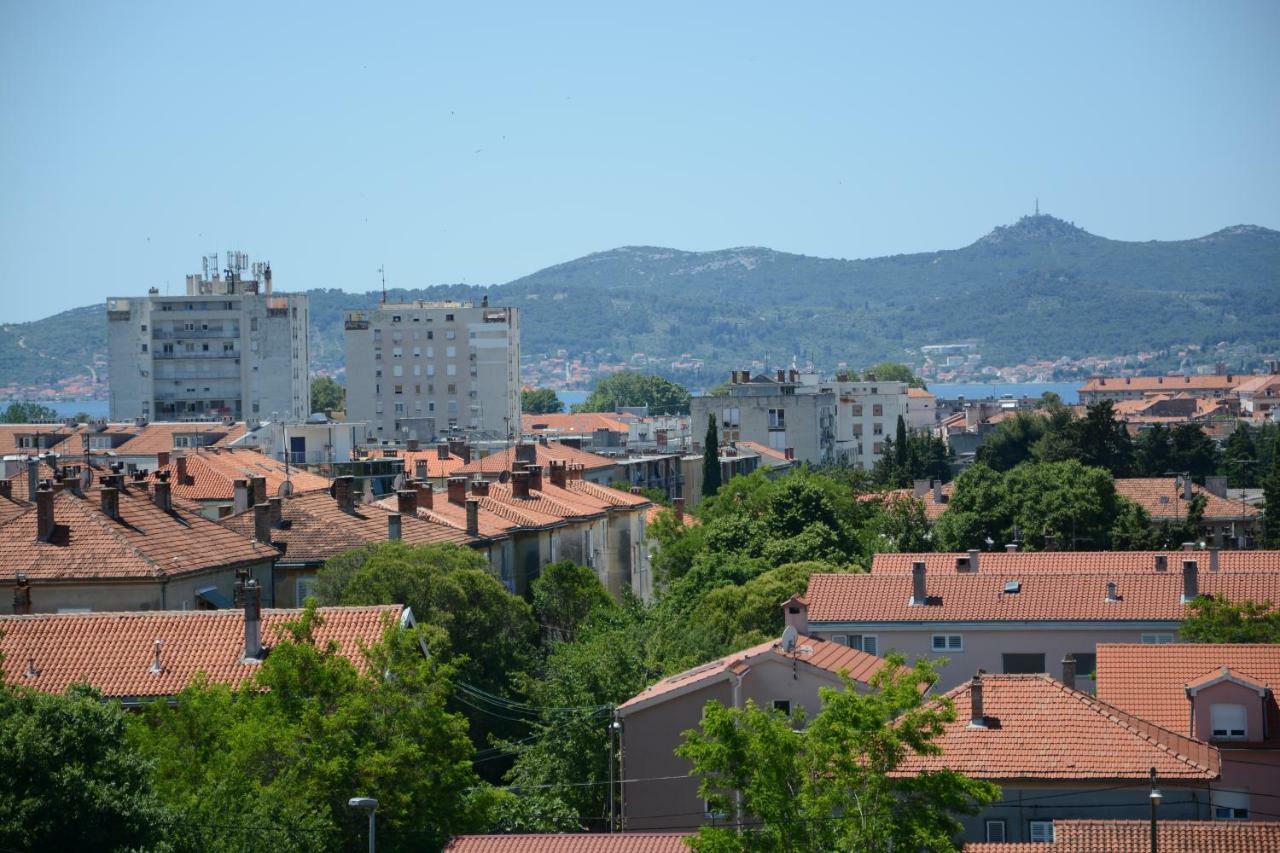 Apartment Vacation In Zadar - Mirna Экстерьер фото