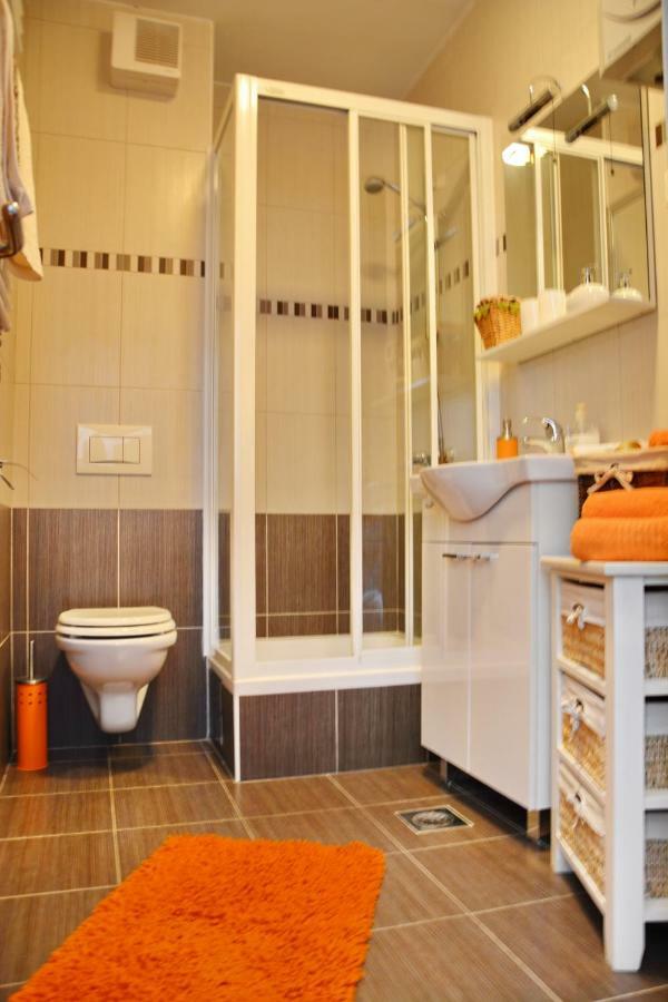 Apartment Vacation In Zadar - Mirna Экстерьер фото