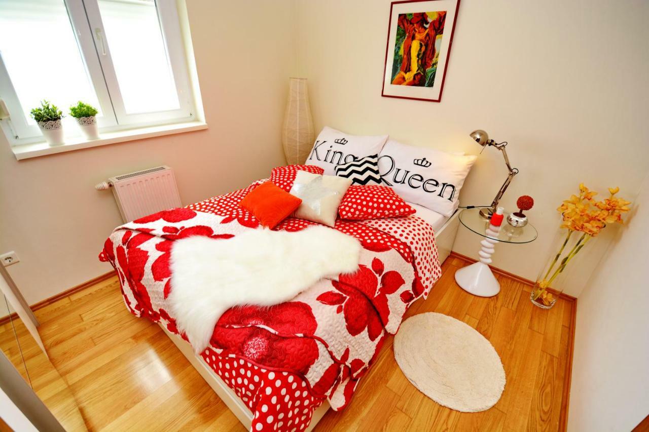 Apartment Vacation In Zadar - Mirna Экстерьер фото