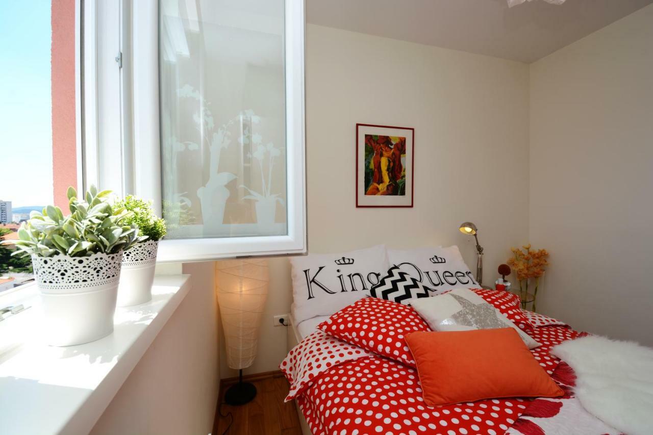 Apartment Vacation In Zadar - Mirna Экстерьер фото